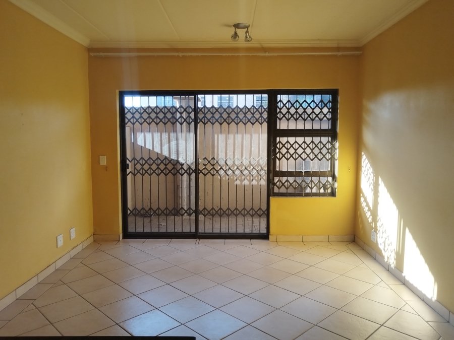 2 Bedroom Property for Sale in Potchefstroom North West